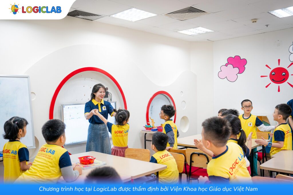 Cho trẻ học toán tư duy cho trẻ mầm non qua đâu?