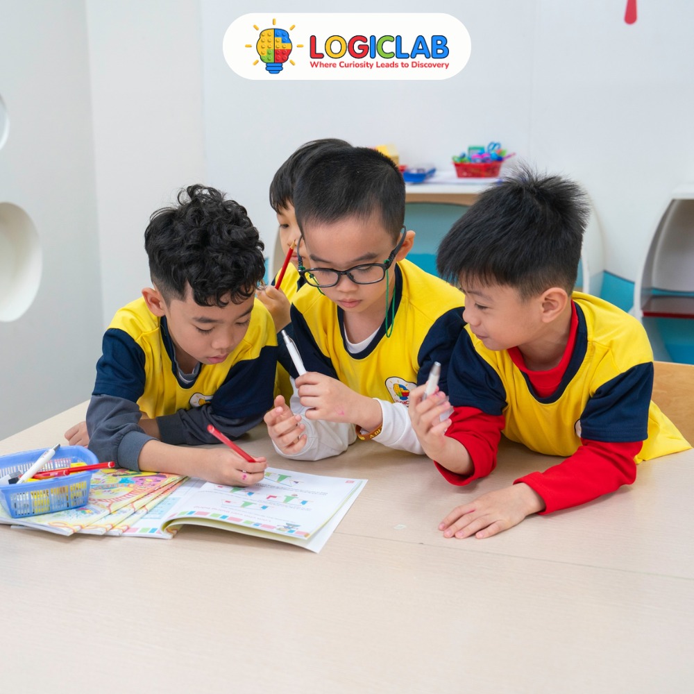 1001 bài toán tư duy lớp 2: Có hiệu quả không? Giải pháp học đúng giúp trẻ tiến bộ.