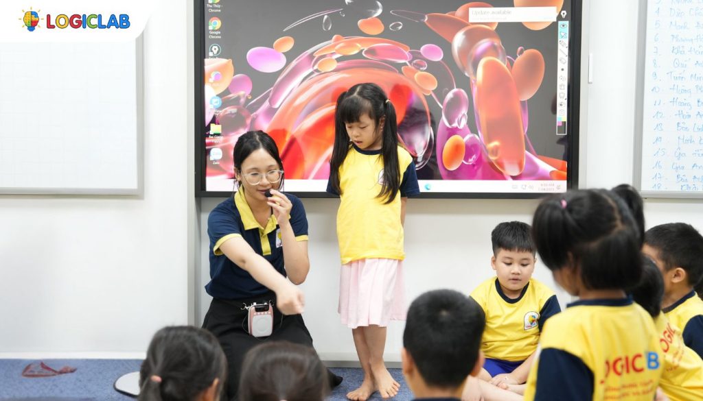 Thiết lập nề nếp sinh hoạt ổn định giúp bé sẵn sàng với hành trang cho năm học mới
