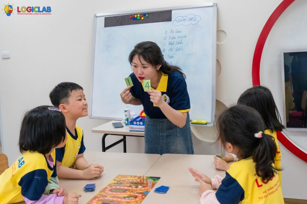 LogicLab đồng hành trong hành trình phát triển tư duy cho con