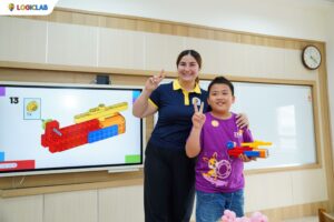 Độ tuổi phù hợp với chương trình STEAM khoa học: Lộ trình phát triển xuyên suốt