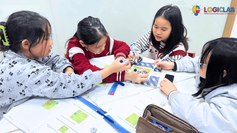 Học Toán trong môi trường cởi mở, không áp lực giúp trẻ tự tin thể hiện suy nghĩ của mình, từ đó hình thành niềm yêu thích đối với môn Toán