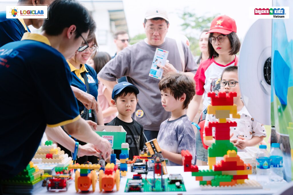Mỗi mô hình LEGO® tại Logic Lab là một hành trình khám phá STEAM đầy hứng khởi.