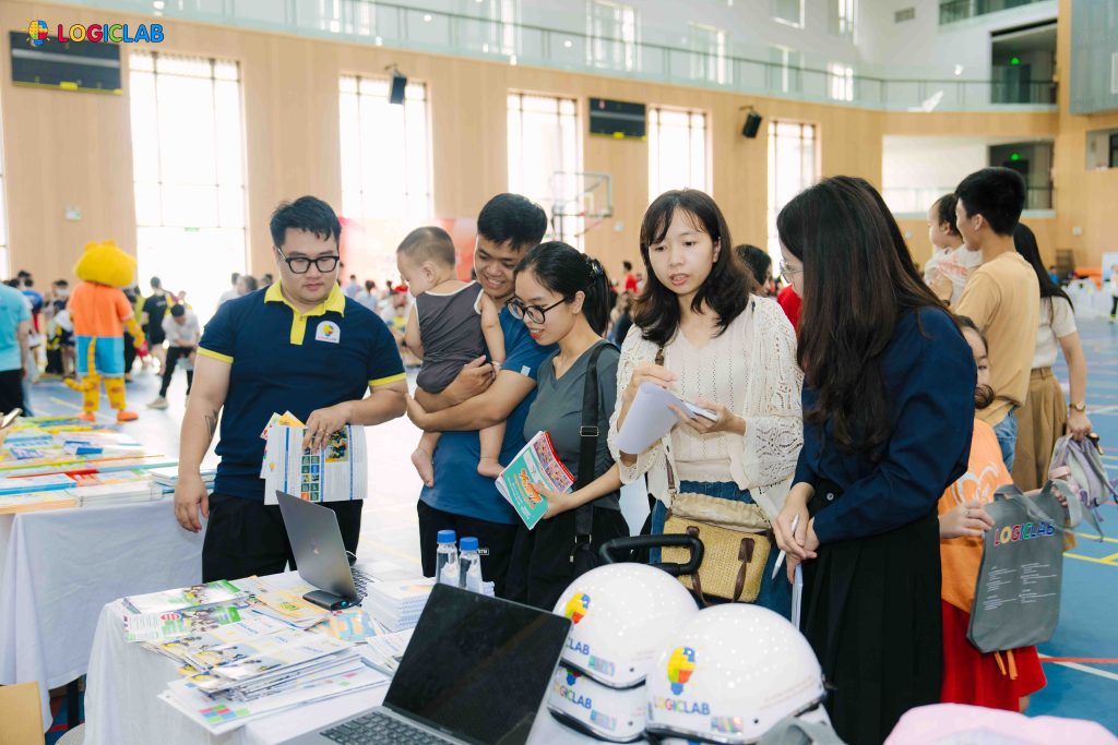 logic-lab-dong-hanh-cung-my-gym-family-2025-ngay-hoi-ket-noi-the-chat-va-tu-duy-toan-dien-cho-be-5