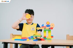 Logic Lab trung tâm giáo dục uy tín dành cho trẻ từ 3 đến 14 tuổi.